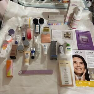 Ultimate Skincare minis travel set